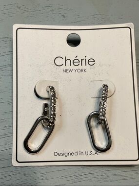 Chérie New York Silver Crystal Drop Earrings - Silver